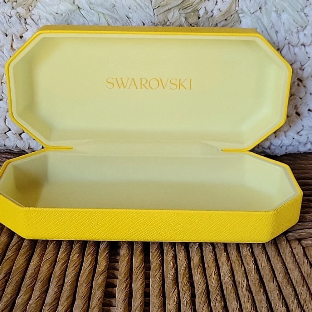 Swarovski yellow hard